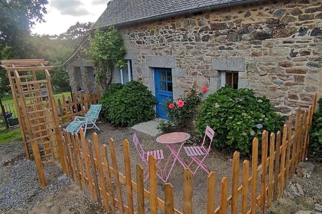 Gite De La Petite Ferme Bretonne Louargat France